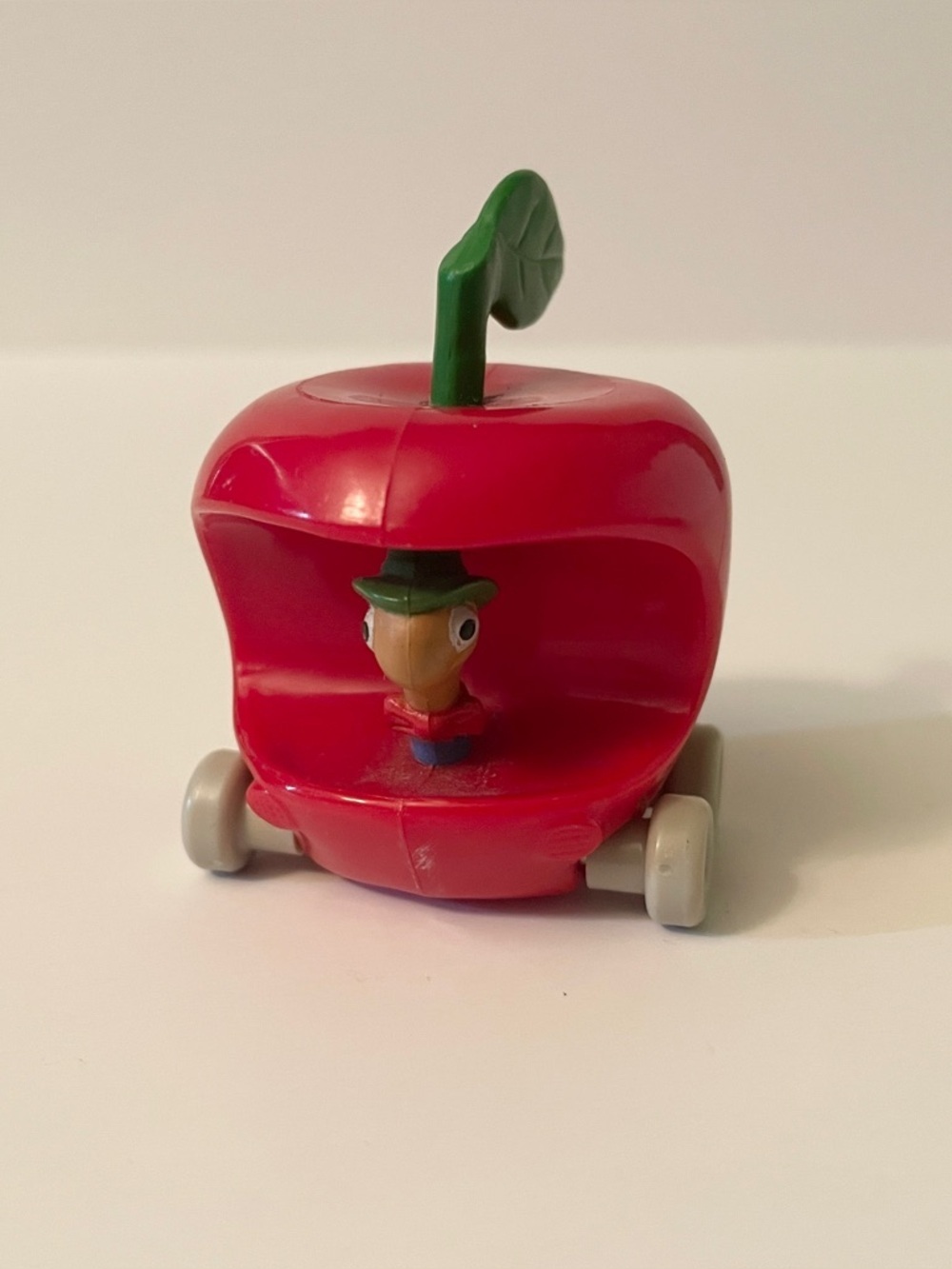 Vintage 1994 Richard Scarry Lowly Worm Apple Car Figure Toy Tomy 2.5”